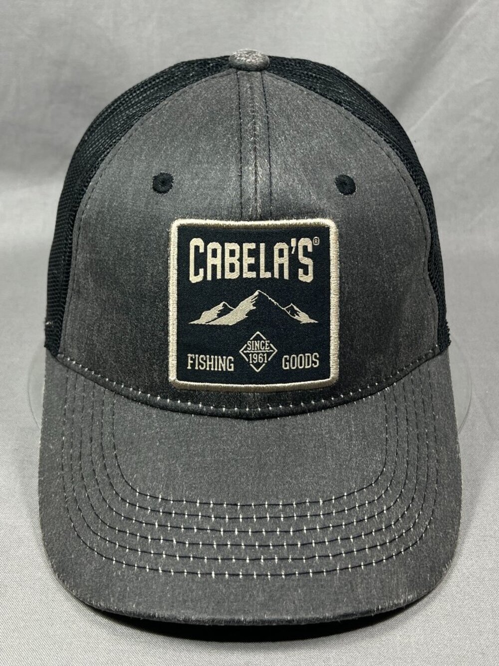Cabelas Fishing Goods Snapback Hat Distressed Black Gray Trucker Mesh Adult Cap